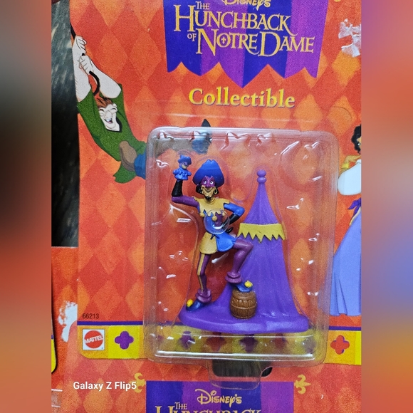 Disney's The Hunchback of Notre Dame collectable figures lot - Picture 8 of 8